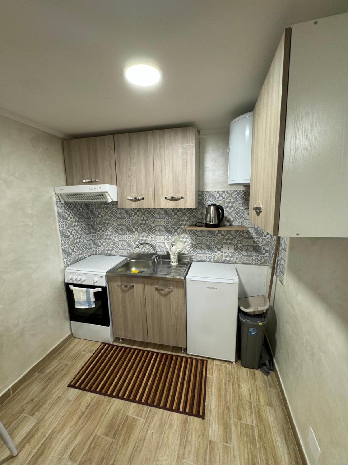 Spezzano House * Naples
