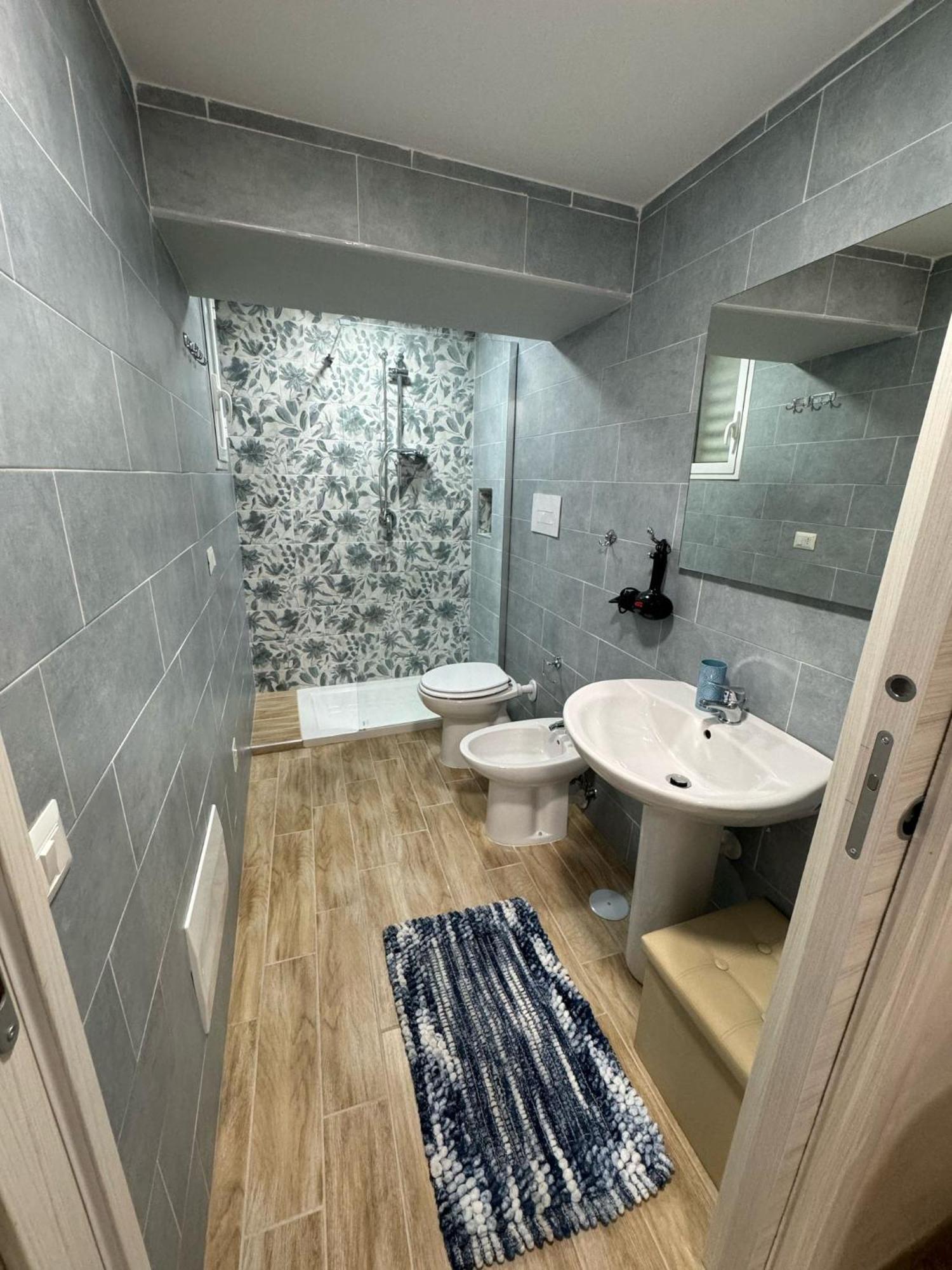 Spezzano House Appartement